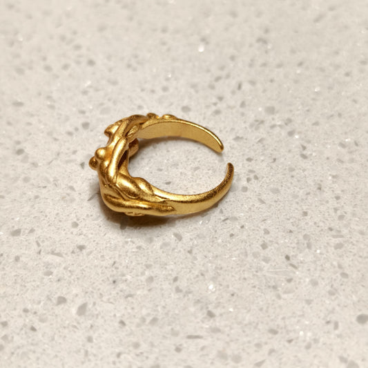 Gold-Tone Adjustable Vintage Ring