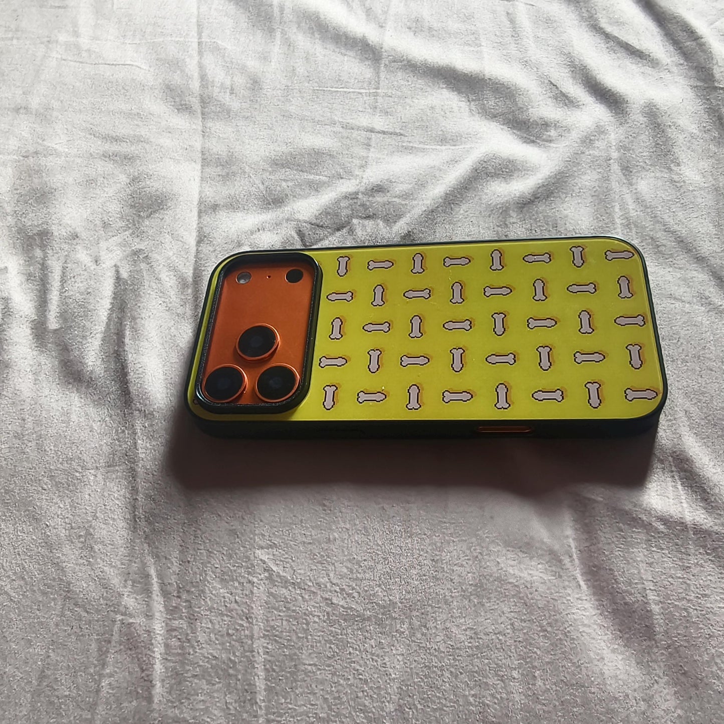 Nude Art Pixel Penis Mirror iPhone 17 Case
