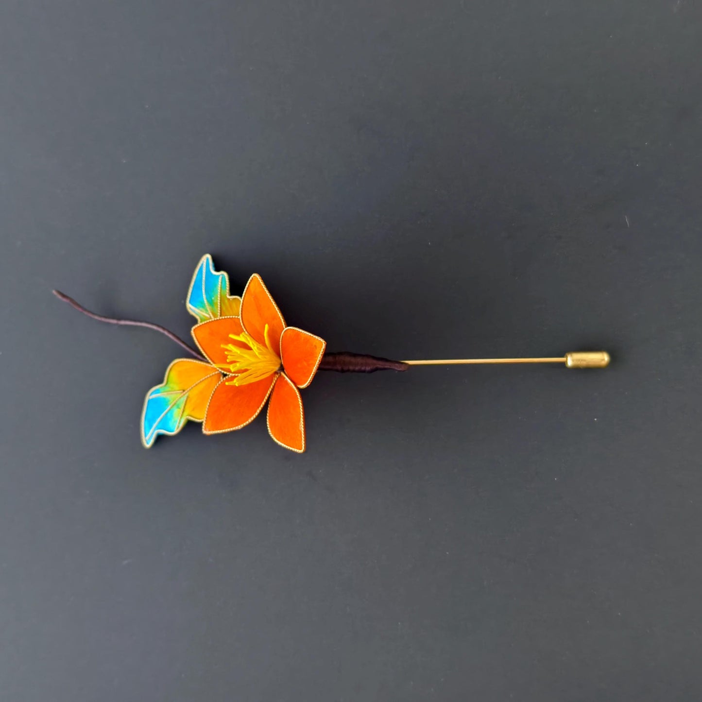 Handcrafted Silk Flower Brooch – Unique Vintage Floral Pin for Women