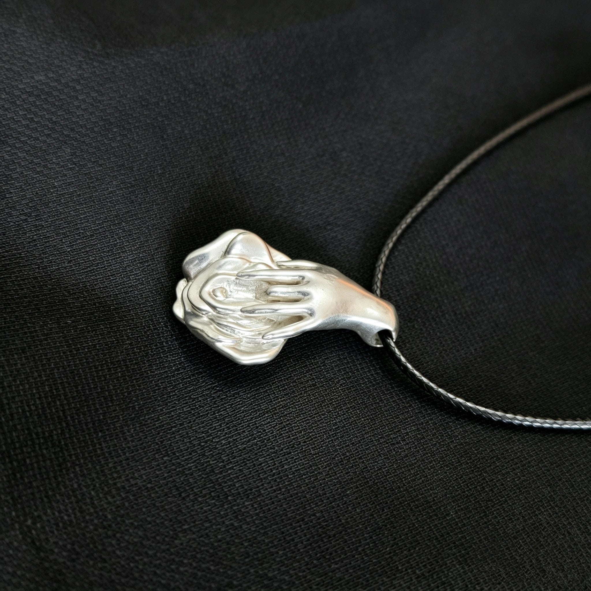 Silver Vulva Pendant Necklace