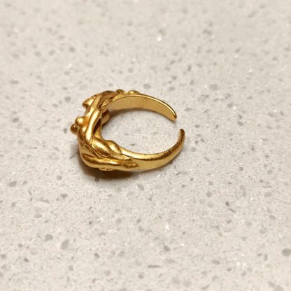 Gold-Tone Adjustable Vintage Ring
