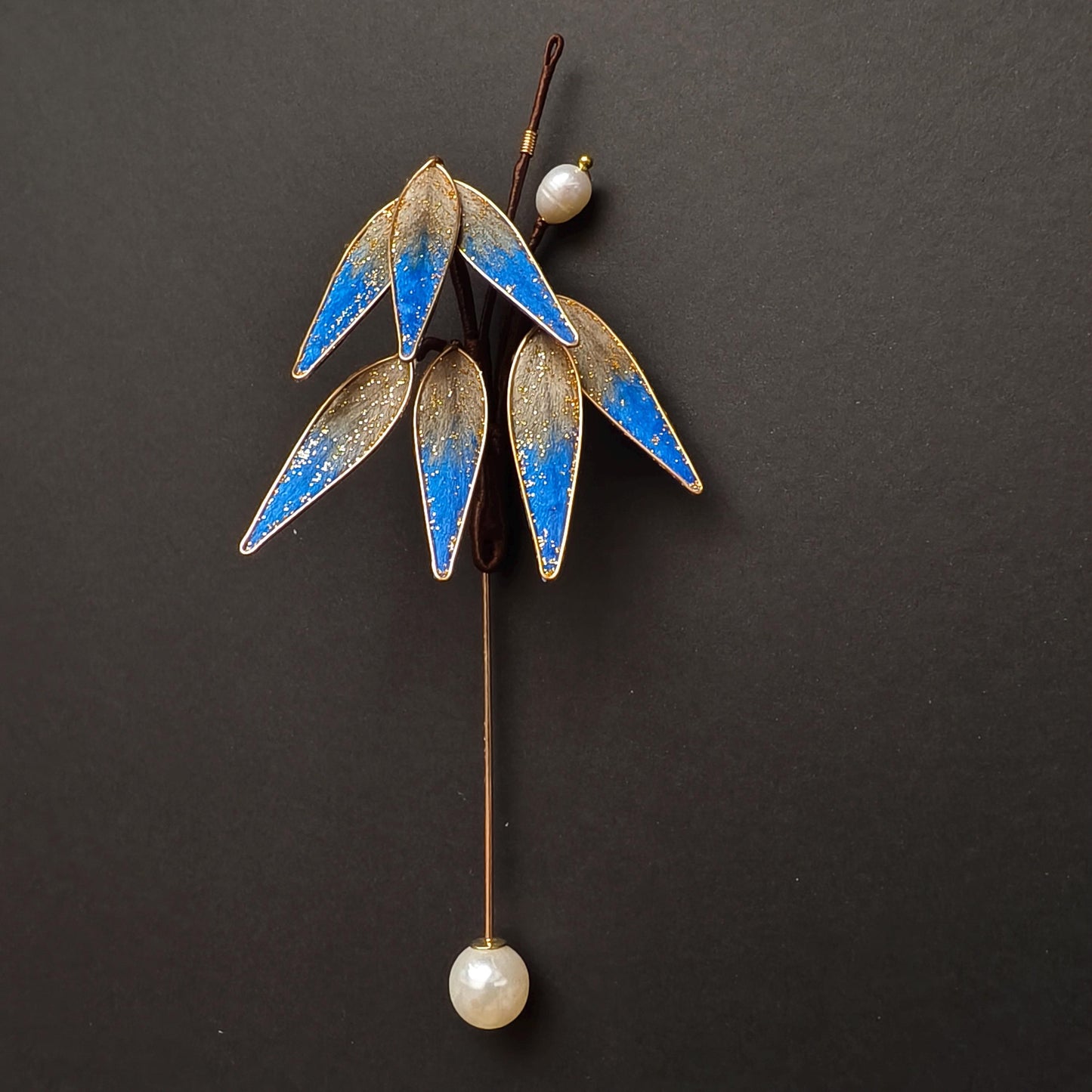 Handmade Bamboo Leaf Silk Vintage Brooch