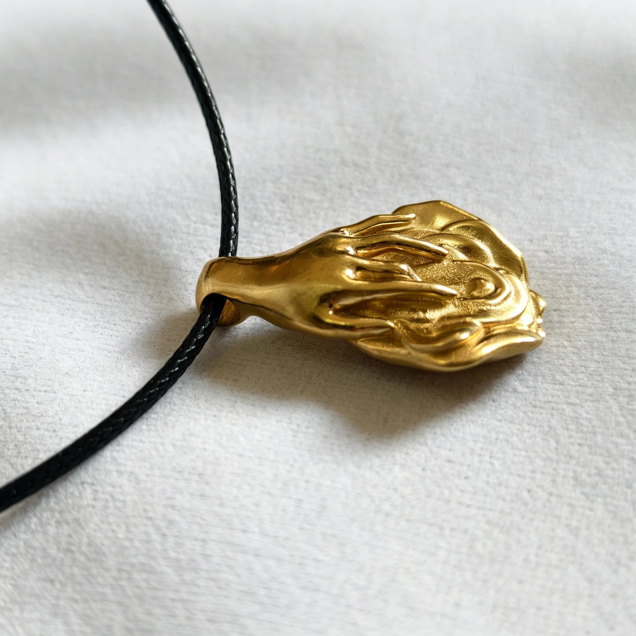 Gold‑Plated Vulva Pendant Necklace