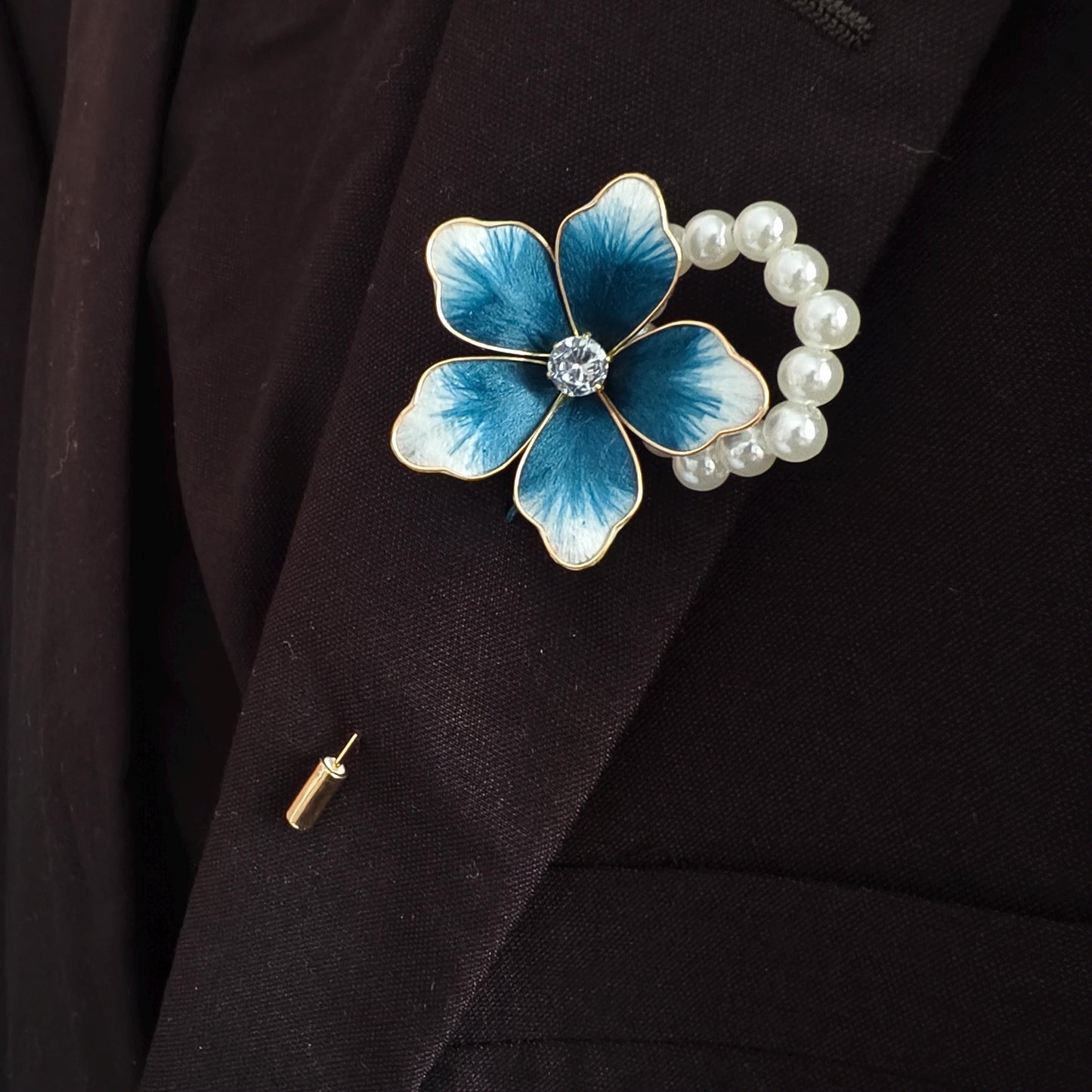 Vintage Handmade Silk Flower Brooch – Elegant Floral Pin for Gowns