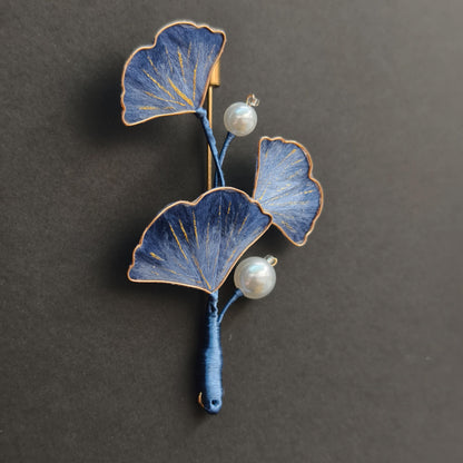 Ginkgo Leaf Pearl Silk Brooch