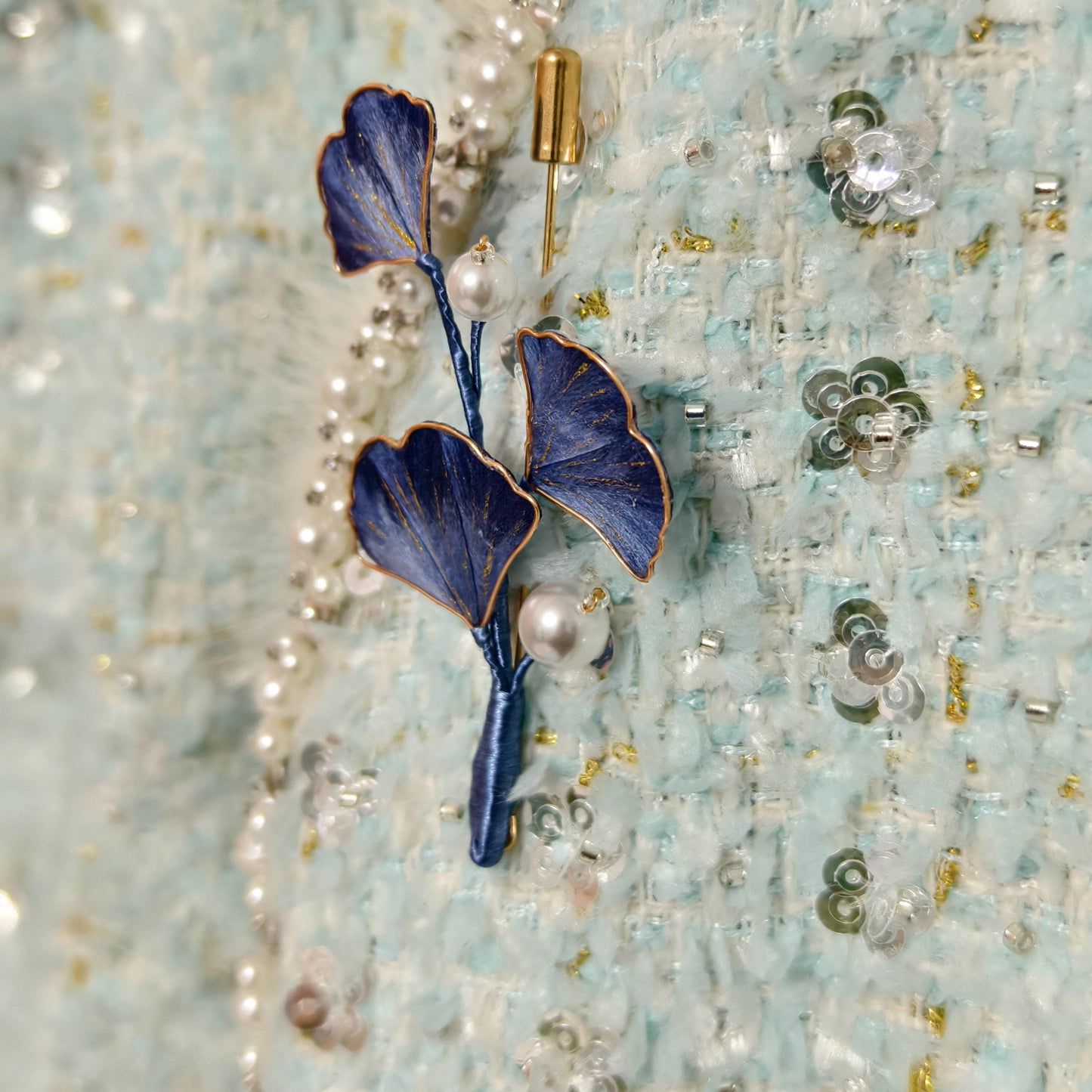 Ginkgo Leaf Pearl Silk Brooch
