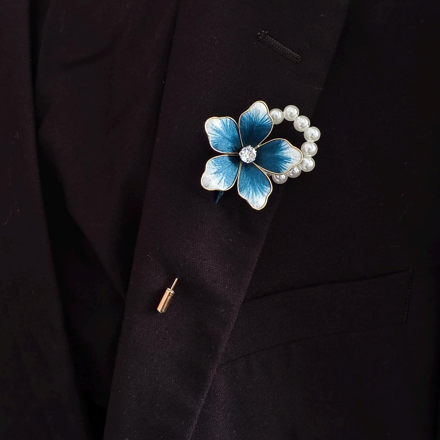 Vintage Handmade Silk Flower Brooch – Elegant Floral Pin for Gowns