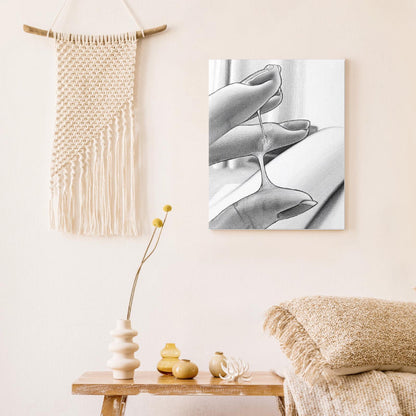 Sensual Beauty Finger Temptation Sketch – Frameless Decorative Wall Art