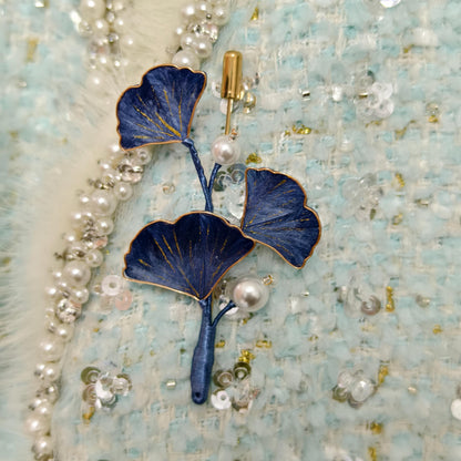 Ginkgo Leaf Pearl Silk Brooch