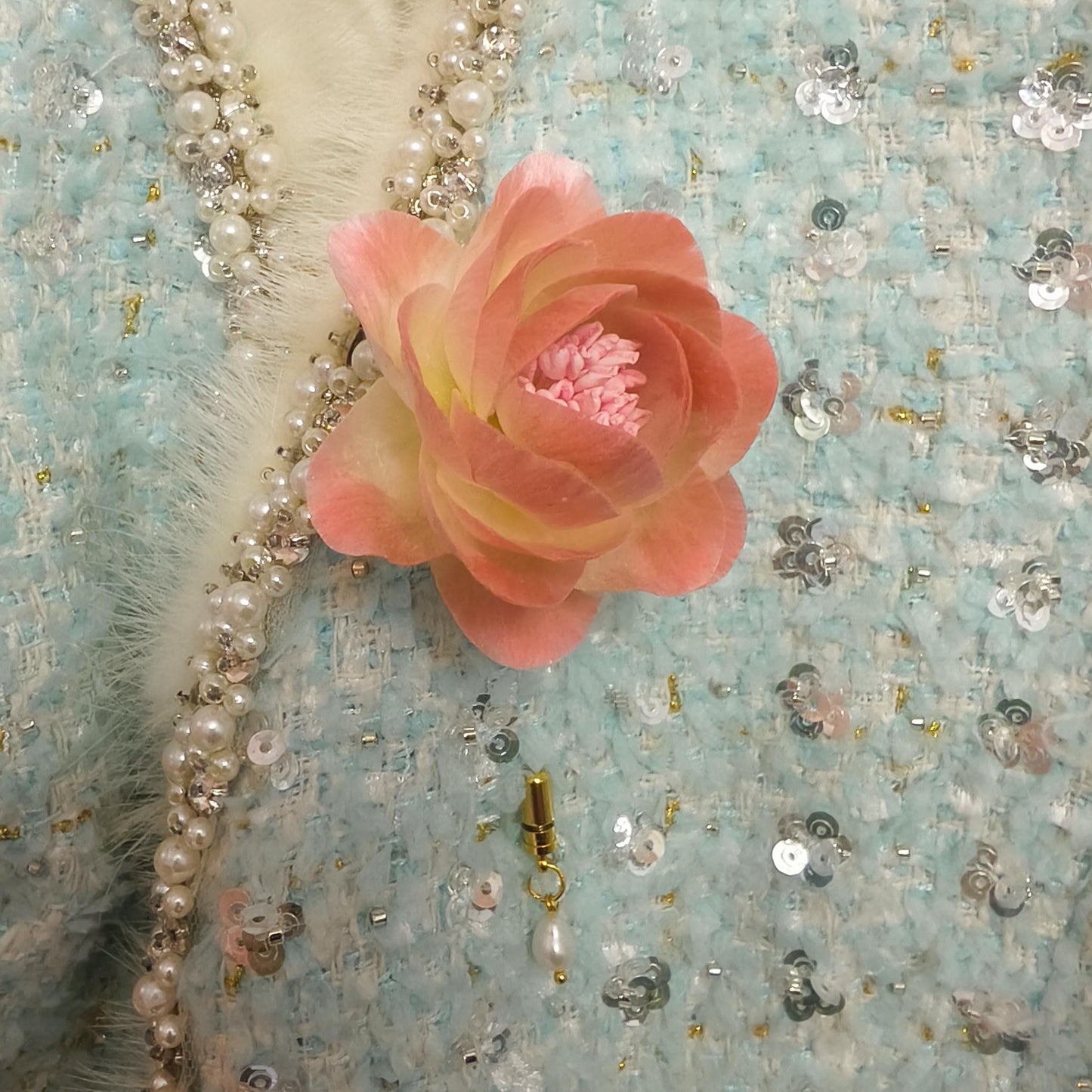 Silk Flower Brooch for Women Handmade Vintage Floral Brooch Pin