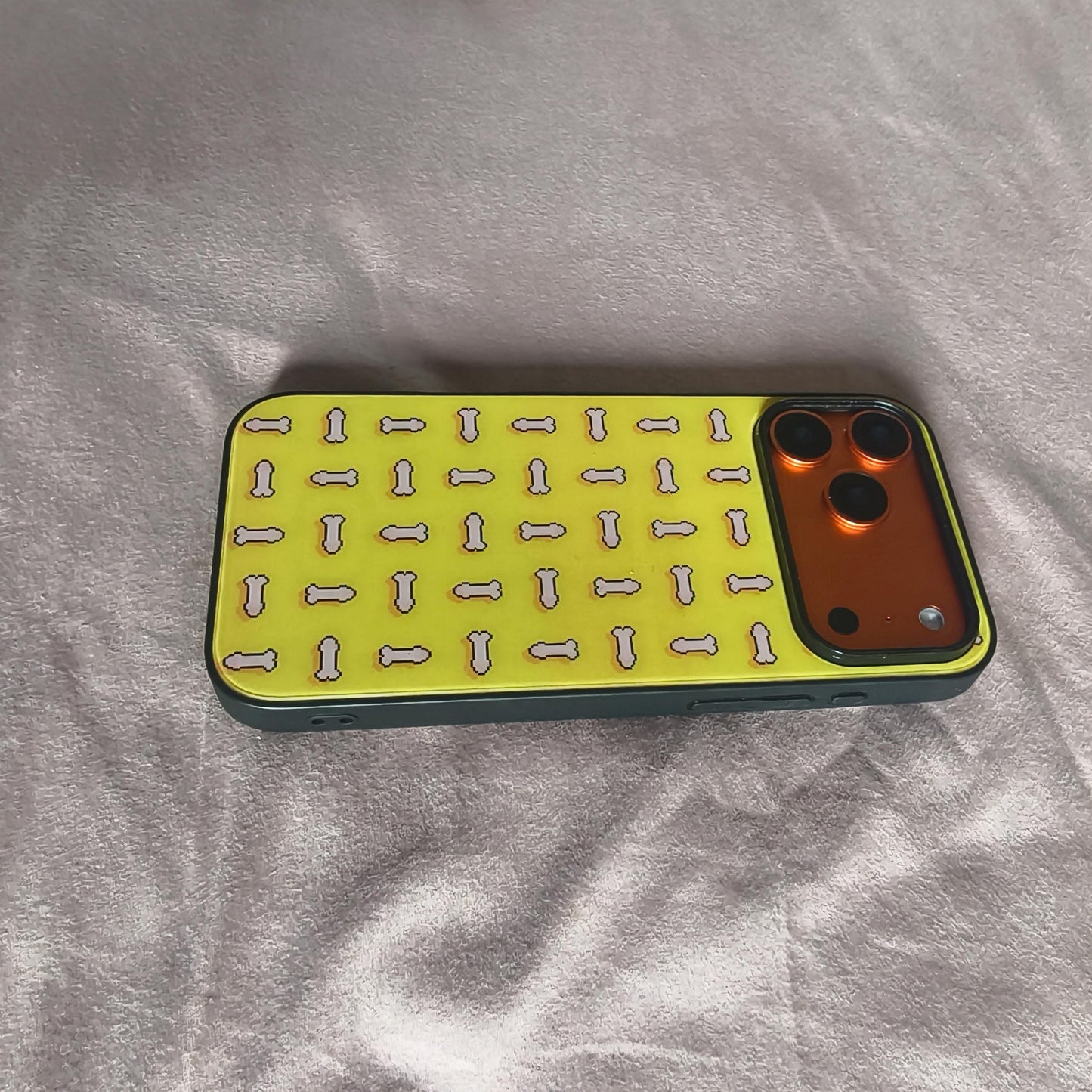 Nude Art Pixel Penis Mirror iPhone 17 Case