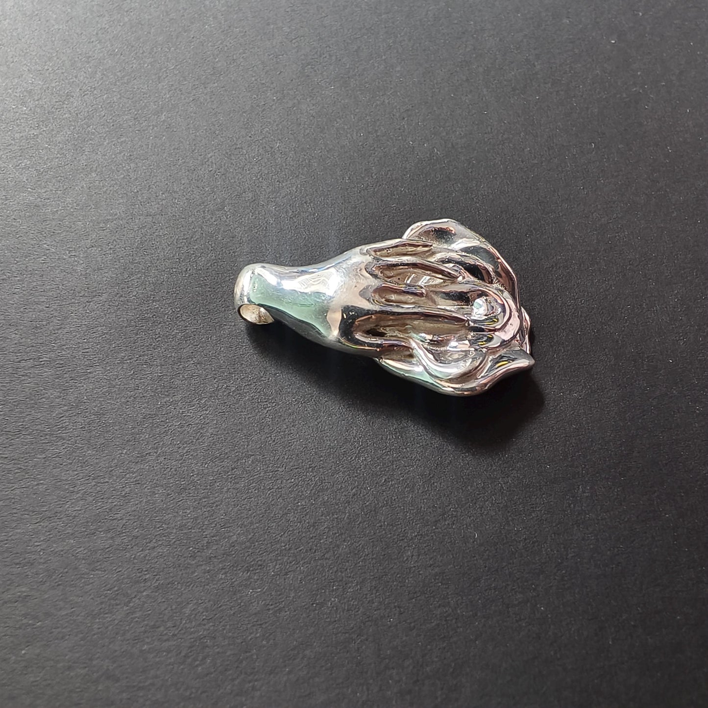 Silver Sexy Clitoris Pendant